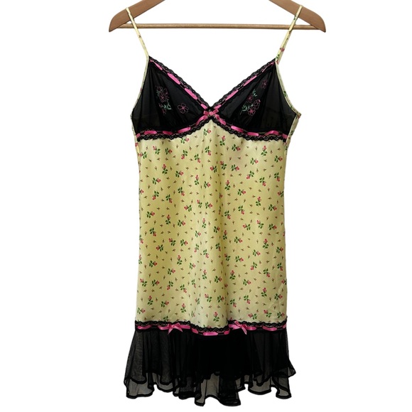 Betsey Johnson Other - Betsey Johnson Intimates Slip Dress Size M